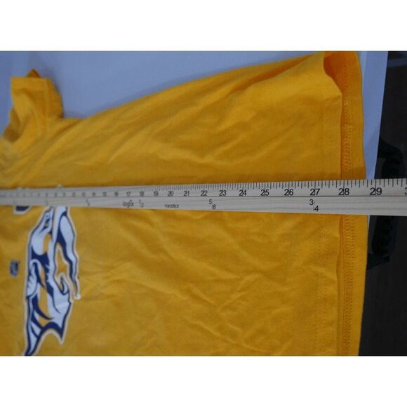 Roman Josi Nashville Predators Fanatics Authentic Player Name & Number T-Shirt M - Picture 10 of 10